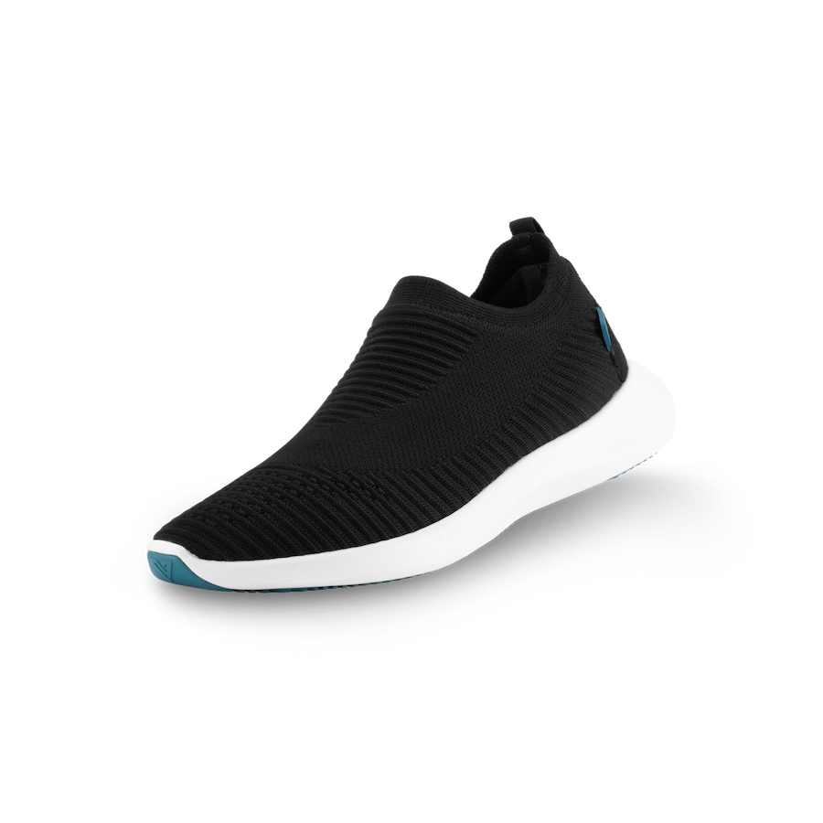 Vessi Everyday Move Slip-ons - Miesten Mustat Tennarit ( 54361-GBTQ )